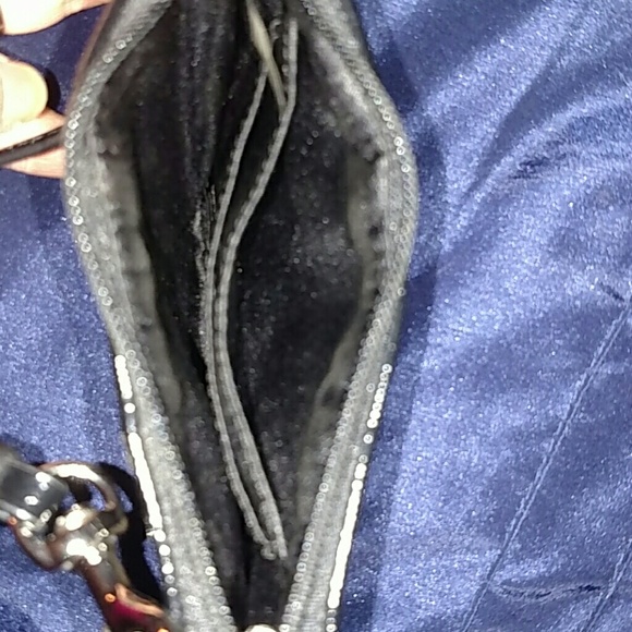 Coach Wristlet - Picture 3 of 4